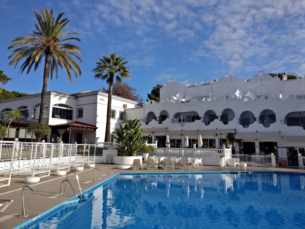 Joogaretriitti Marbellassa, Vime Hotels, Ananda Laie